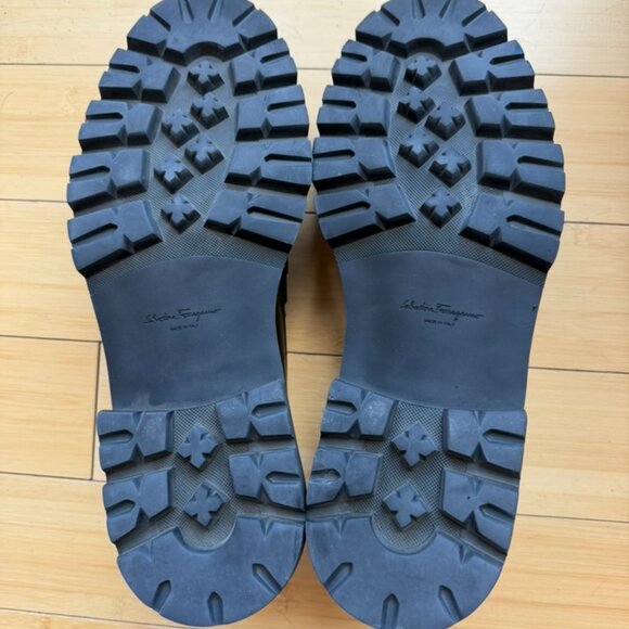 Ferragamo Gancini Loafer in Calfskin Leather, Black, Size 13 - Picture 5 of 6